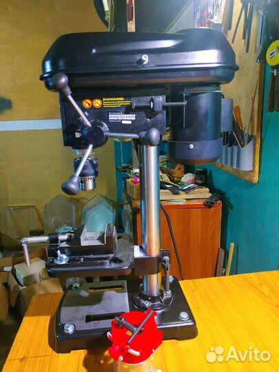 Сверлильный станок