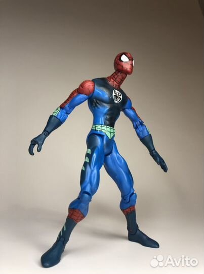 Фигурка Человек Паук Toy Biz 2002 Spider man