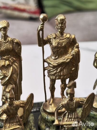 Шахматы из натурального камня