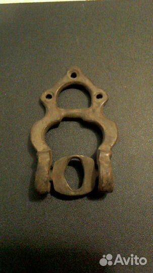 Навес от старинного сундука