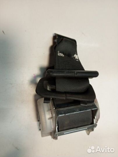 Ремень безопасности задний правый Nissan Almera