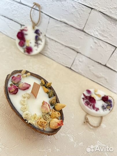 Массажные эко свечи в кокосе