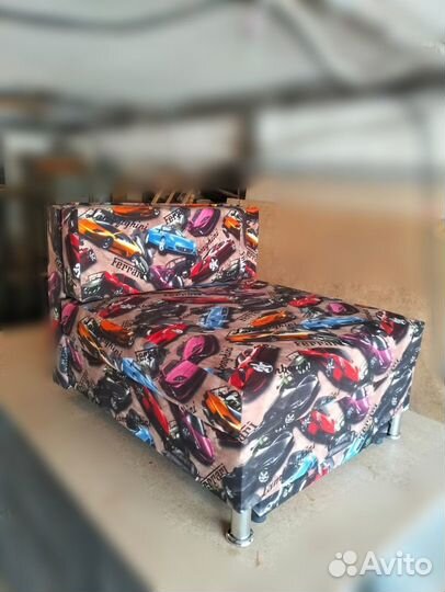 Мини диванчик