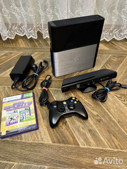 XBox 360E 500 Gb + кинект и 2 диска