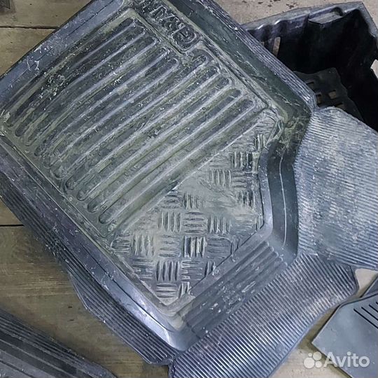 Коврики для ваз