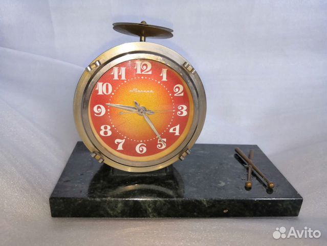 Настольные часы молния барабан СССР 1975 год 1 кла