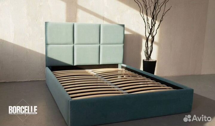 Кровать двухспальная