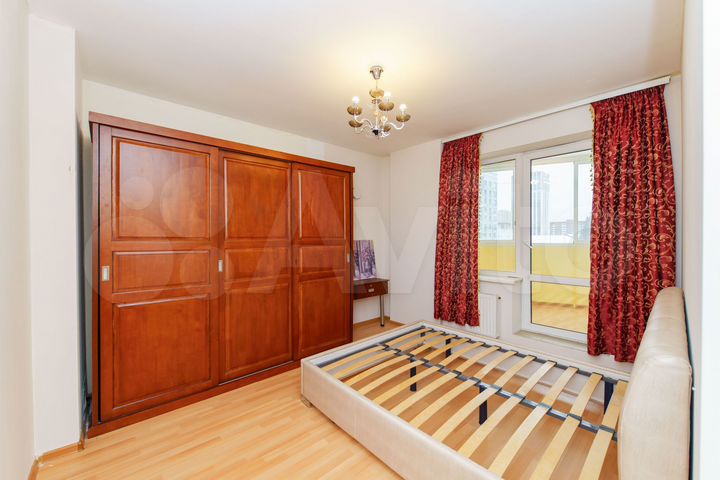 3-к. квартира, 72 м², 2/23 эт.