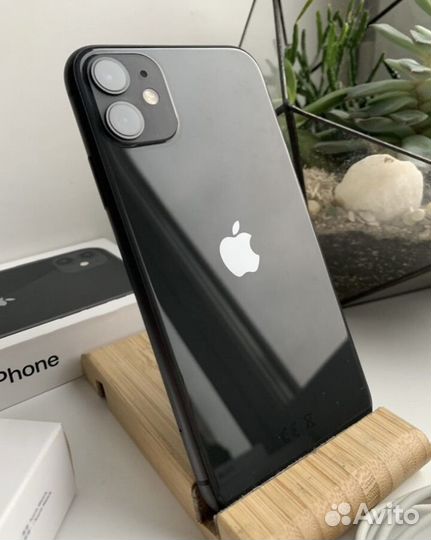 iPhone 11, 128 ГБ