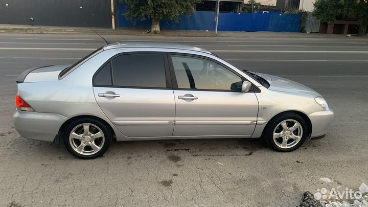 Mitsubishi Lancer 1.6 МТ, 2007, 259 354 км