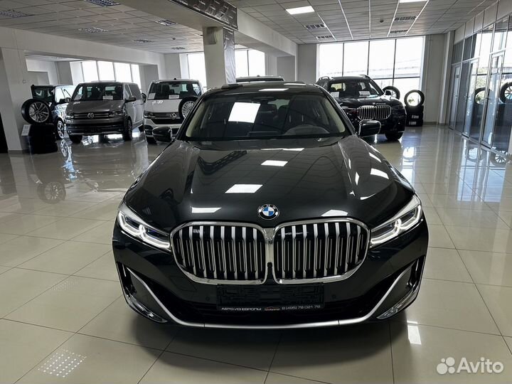 BMW 7 серия, 2022