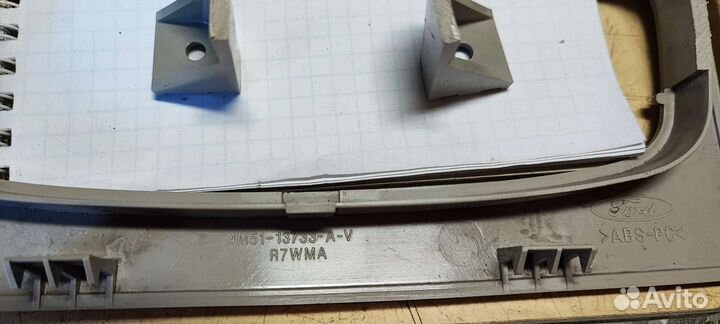 Рамка плафона Ford Focus 2