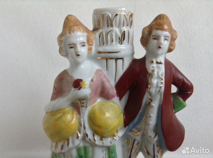 Старинная статуэтка Дама с кавалером