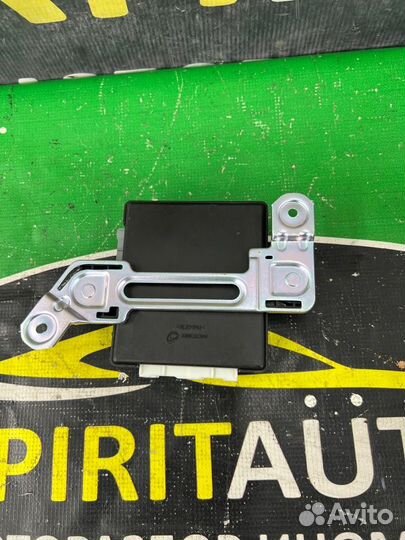 Блок управления крышкой багажника Kia Stinger 1