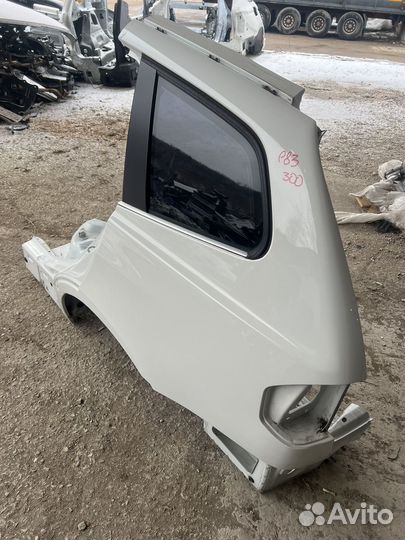 Четверть задняя левая с форточкой BMW X3 E83