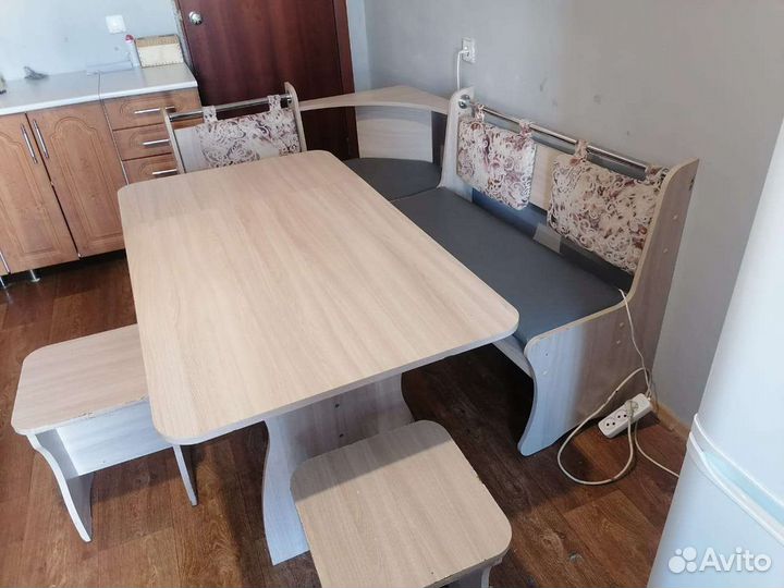 Кухонный уголок