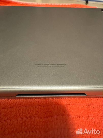 Macbook Air 13 m3 8 256 silver