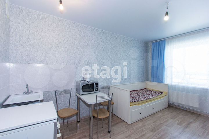 2-к. квартира, 37 м², 9/9 эт.