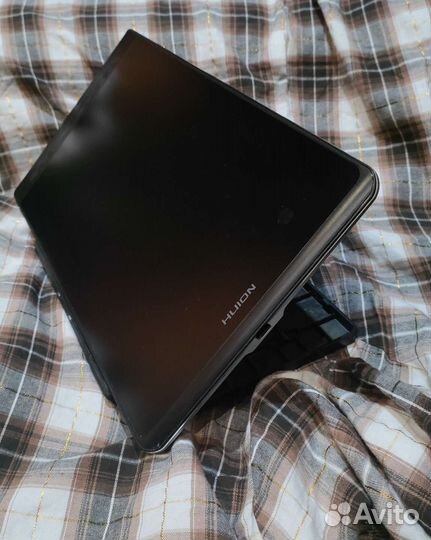 Графический планшет с экраном Huion Kamvas Pro 13