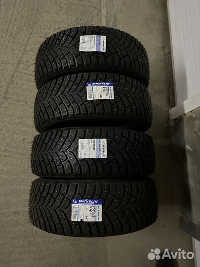 Michelin X-Ice North 4 205/55 R16 94T