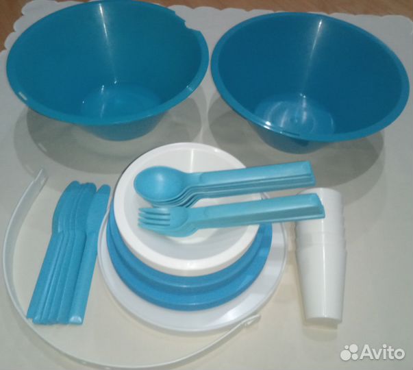 Набор пластиковой посуды для пикника