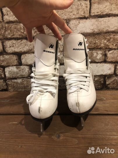 Коньки фигурные 31 размер