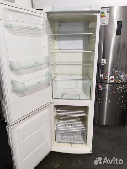 Холодильник electrolux