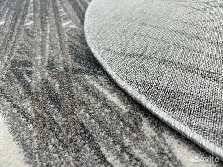 Ковер новый 100х200 см