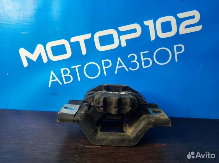 Подушка двигателя левая Ford Fusion