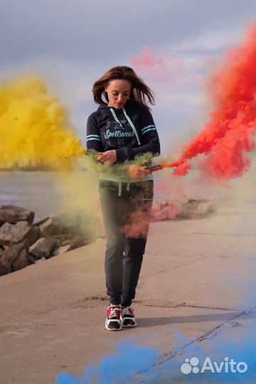 Цветной дым