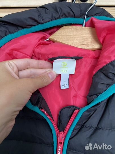 Куртка adidas женская