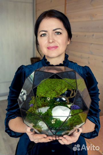 Флорариум с водопадами