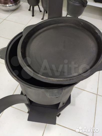 Казан с крышкой чугунной
