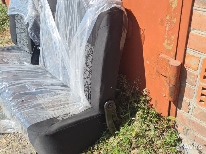 Задний диван ваз x-ray