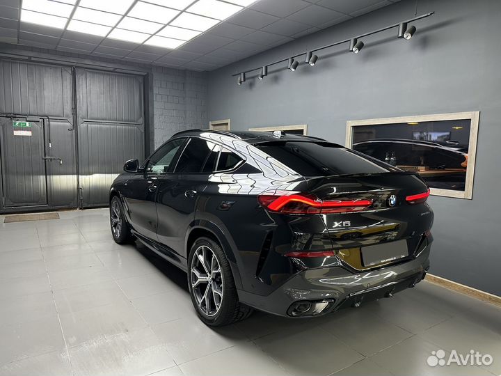 BMW X6 3.0 AT, 2023, 200 км