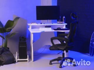 Компьютерный геймерский/игровой стол