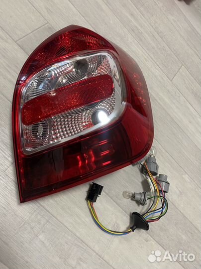 Фонарь Правый LADA Kalina Granta Cross