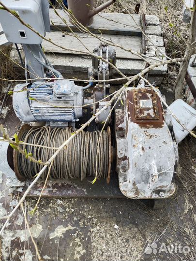 Лебедка электрическая 380в