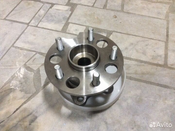 Ступица на Тойота Rav