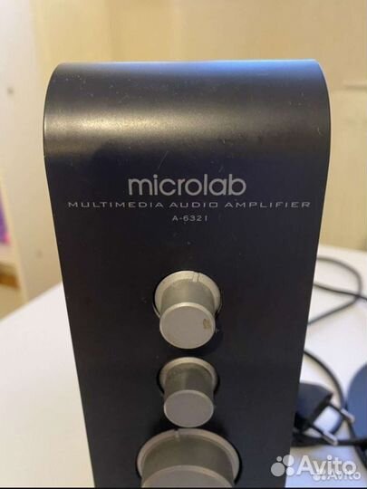 Активные напольные колонки