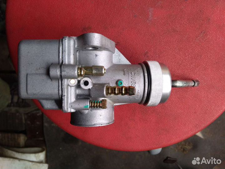 Крышки карбюратора к68