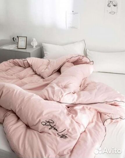 Одеяло средней плотности