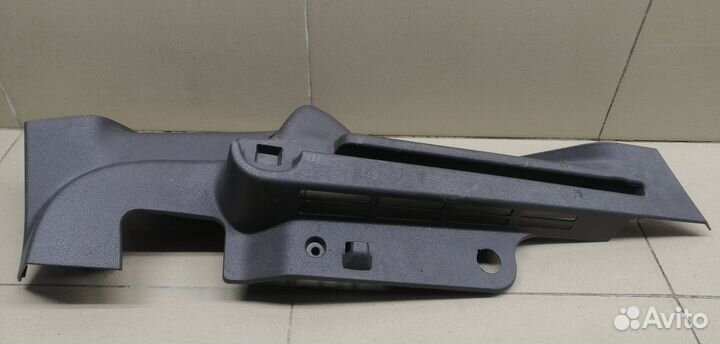 Направляющая шторки багажника Kuga 2008-2012