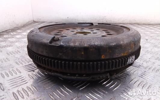 Маховик skoda octavia A5, Номер 03G105266BN (2NK01A401)