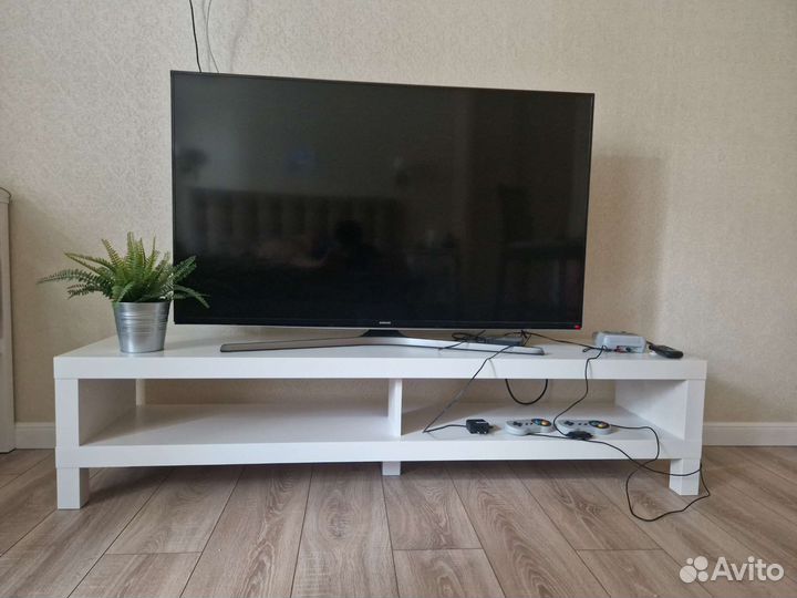 Тумба под телевизор IKEA