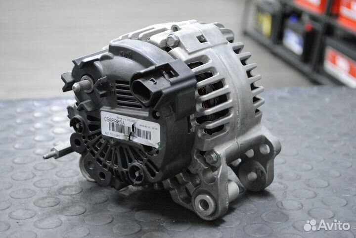 Генератор VW Golf 6, Skoda Octavia 1.4 TSi б/у