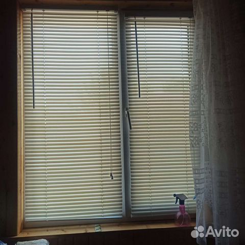Жалюзи горизонтальные бу