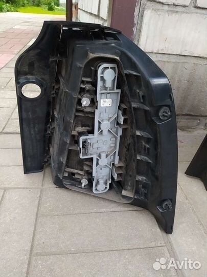 Задние фонари Opel Zafira B цена за пару