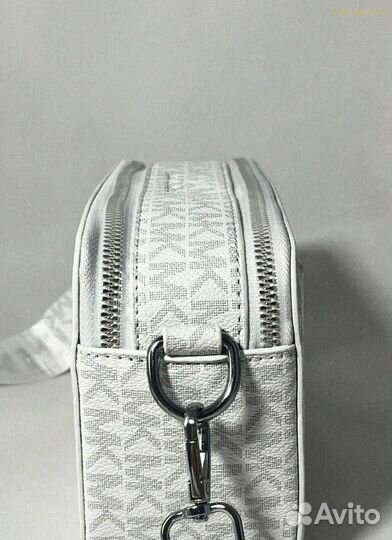 Michael Kors: женская сумка для активной жизни