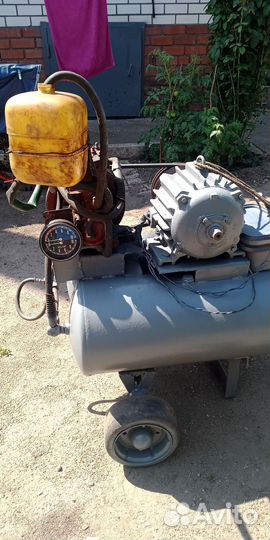 Воздушный компрессор